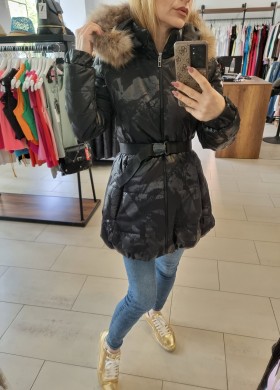 Яке BECOOL