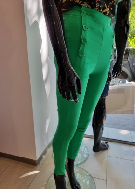 Панталон втален зелен