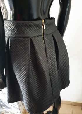 Пола LEATHER