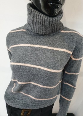 Пуловер KARIZA